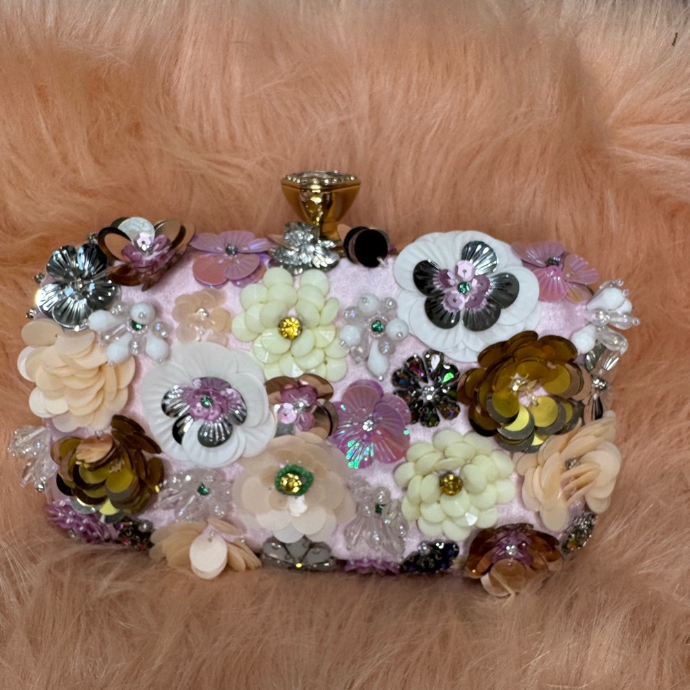 Embellished Floral Sequin Clutch in Pink and Cream